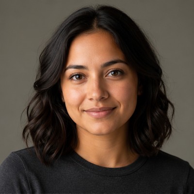 Portrait of Maya R.